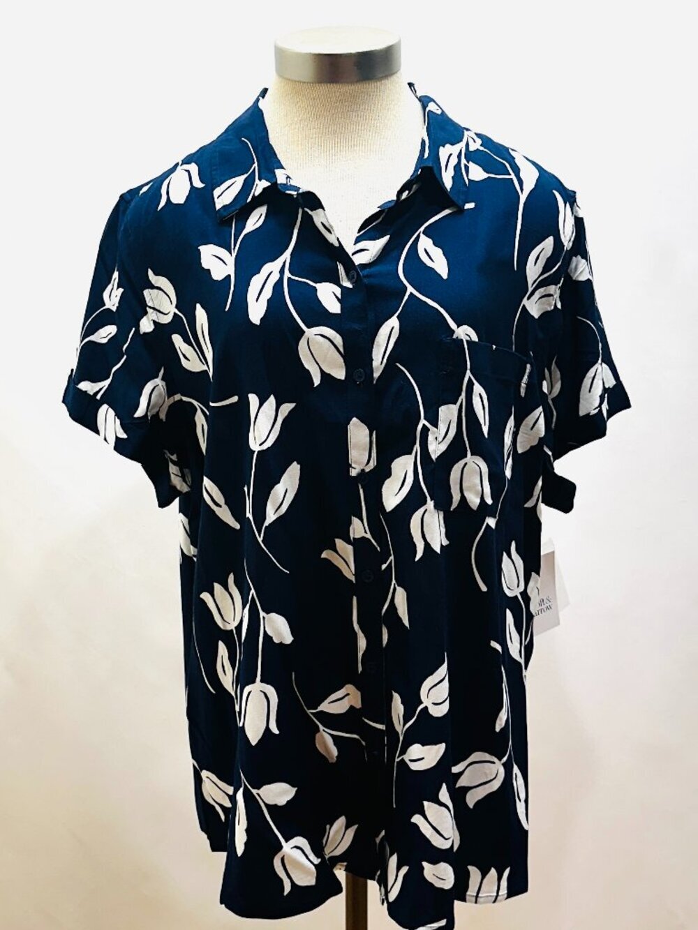 NWT CROFT&BARROW Women Short Sleeve Button Down Collared Floral Shirt Size XXL